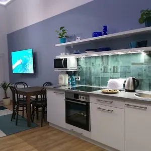 Tempo Life , Budapeşte Macaristan